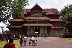 Vadakkunnathan temple
