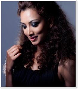 Lakshmi Anand- Winner Hairomax Miss South India 2011