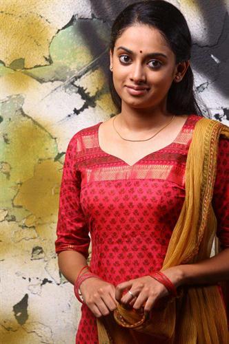 Gauthami Nair Malayalam Actress - Profile and Biography