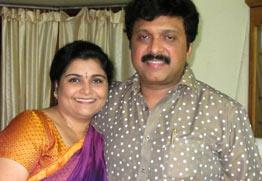 Yamini Thankachi - Ganesh Kumar Photo row reach climax