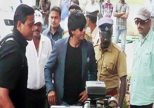 Sharukh Khan in Munnar for Chennai Express shooting