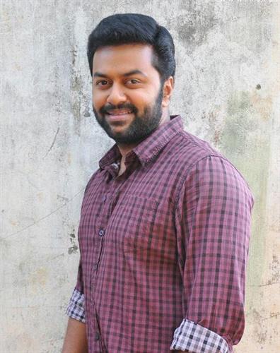 A-Ku-Pu Complex V K Prakash and Indrajith to tickle your funny bones