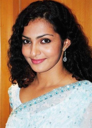 Parvathy Menon Malayalam Actress - Profile and Biography