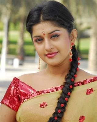 Ithinumapparam malayalam movie: Meera Jasmine to don a rich woman