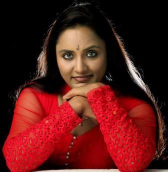 Nisha Sarang Malayalam Serial Actress - Profile and Biography