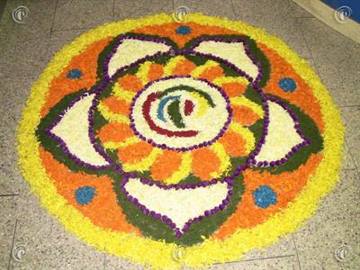 Top six pookkalam designs.