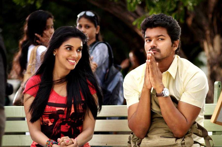 Thalapathy is back With a Bang As Kavalan