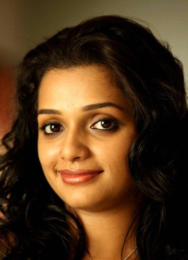 Arjunan Sakshi Malayalam Movie Gallery, Picture - Movie Stills, Photos- Review