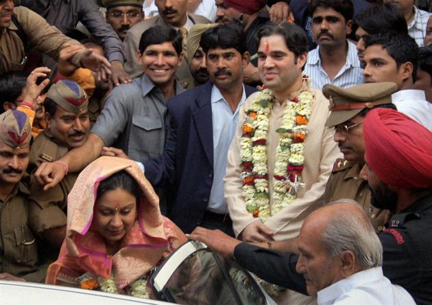 Varun Gandhi- Yamini Roy Marriage Photos and Pictures2