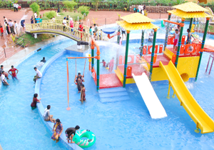 Rides at Vismaya theme park