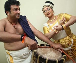 Jayaram as a chenda persussionist along with wife Parvathy