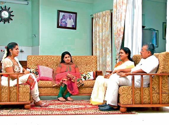 Pinarayi Vijayan and family in Kairali TV