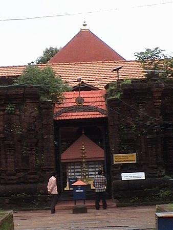 The Famous Shri Rajarajeswari Temple, Thaliparamba