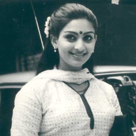 Malayalam Actress  on Malayalam Old Actress Hot